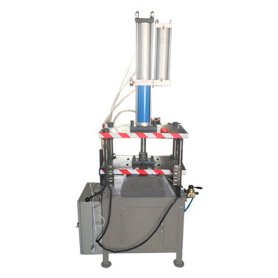 С���ߚ��(d��ng)���ߙC(j��)